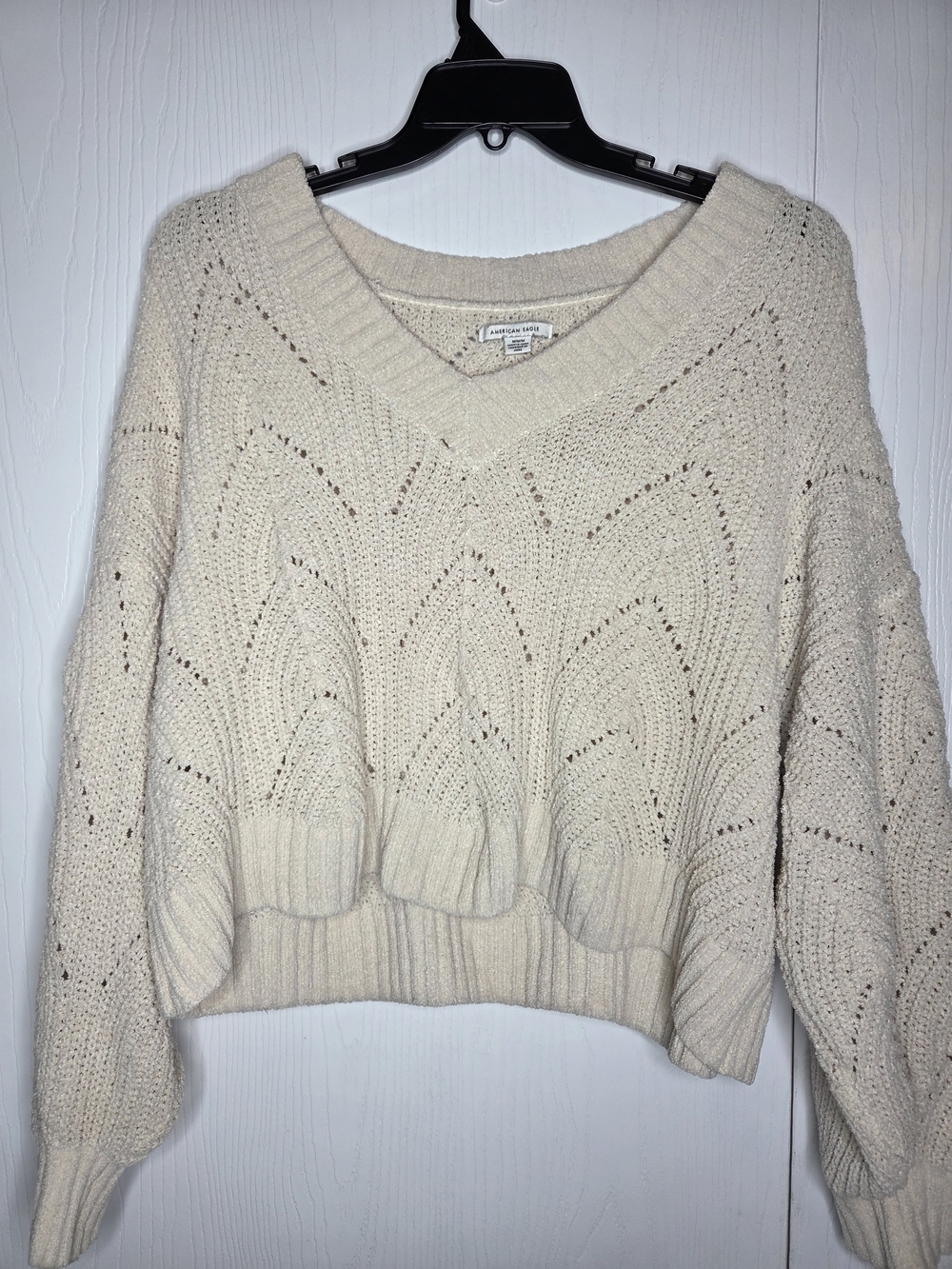 American Eagle Outfitters Women's Chunky Cable Knit V-Neck Sweater-M